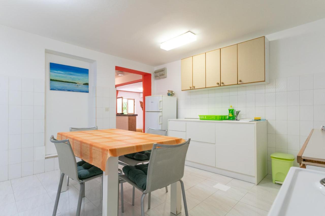 Apartment Milka Rovinj Exterior foto